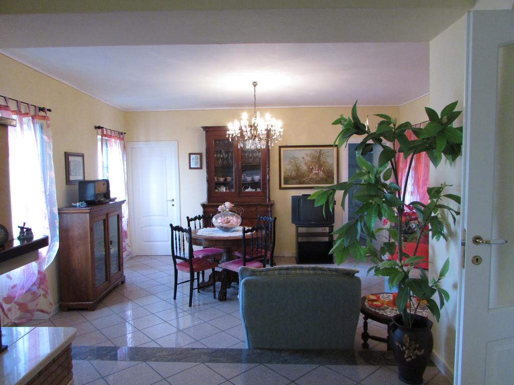 Casa Antica Rosetta Guest House Dolcedo Exterior photo